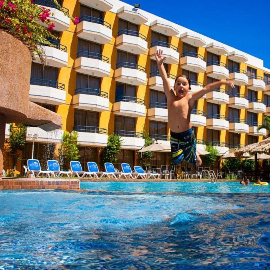 Hotel Margarita Dynasty Porlamar Exterior foto